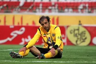 خداحافظی بازیکن بزرگ فوتبال ایران در پایان فصل