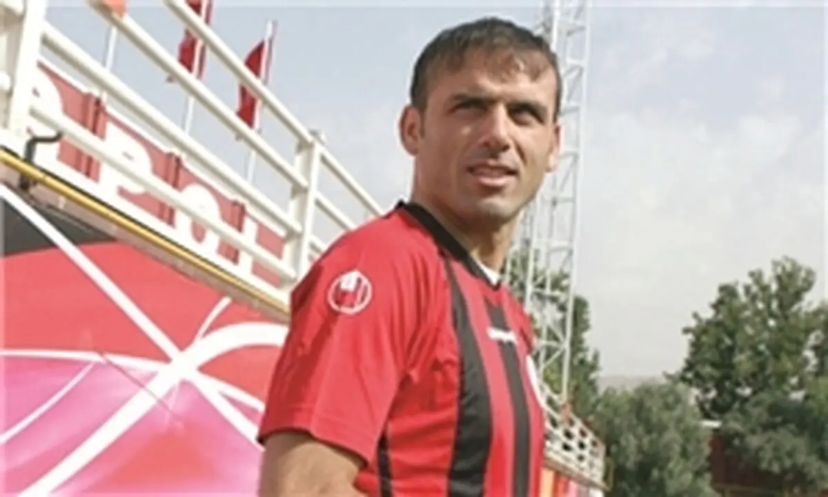 مذاکره مدیران پرسپولیس با سیدجلال حسینی
