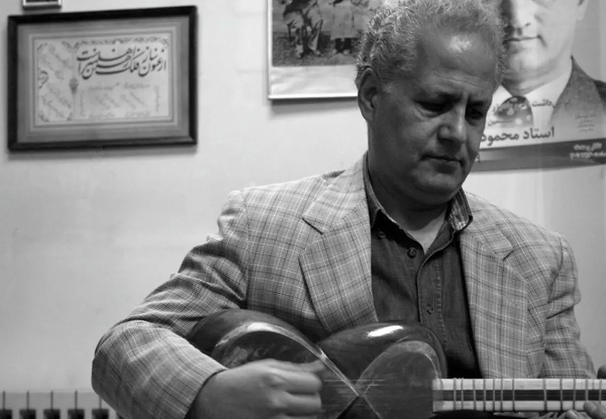 محمدرضا شجـریان و طـعـم نانی که فراموش نمی‌شود
