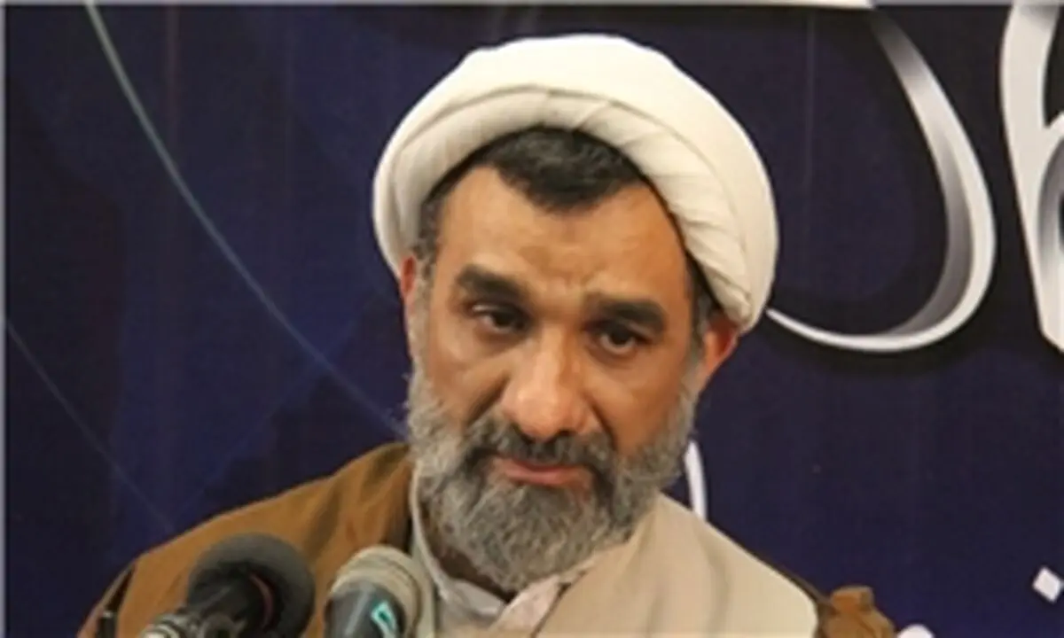 آقایان اگر مهندسی فرهنگی را قبول ندارند مطلب دیگری بنویسند و در شورای عالی فرهنگی مصوبش کنند