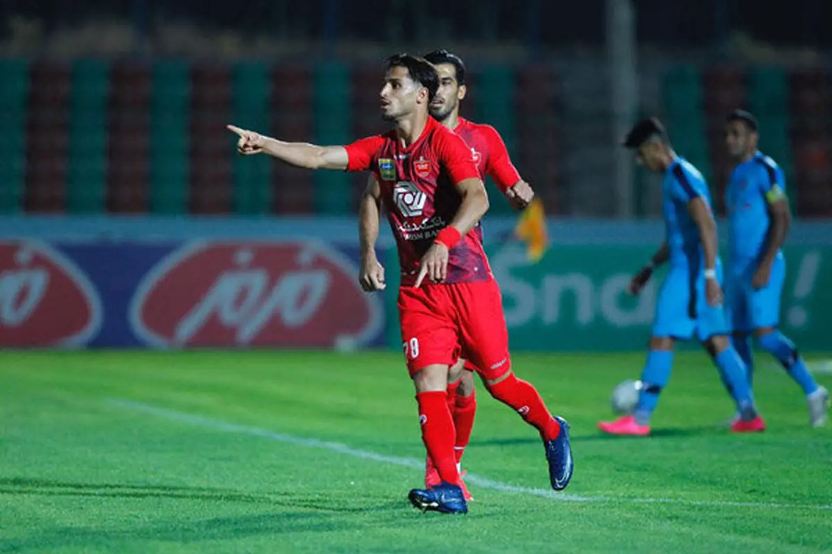علی علیپور:  دوست دارم در پرسپولیس بمانم