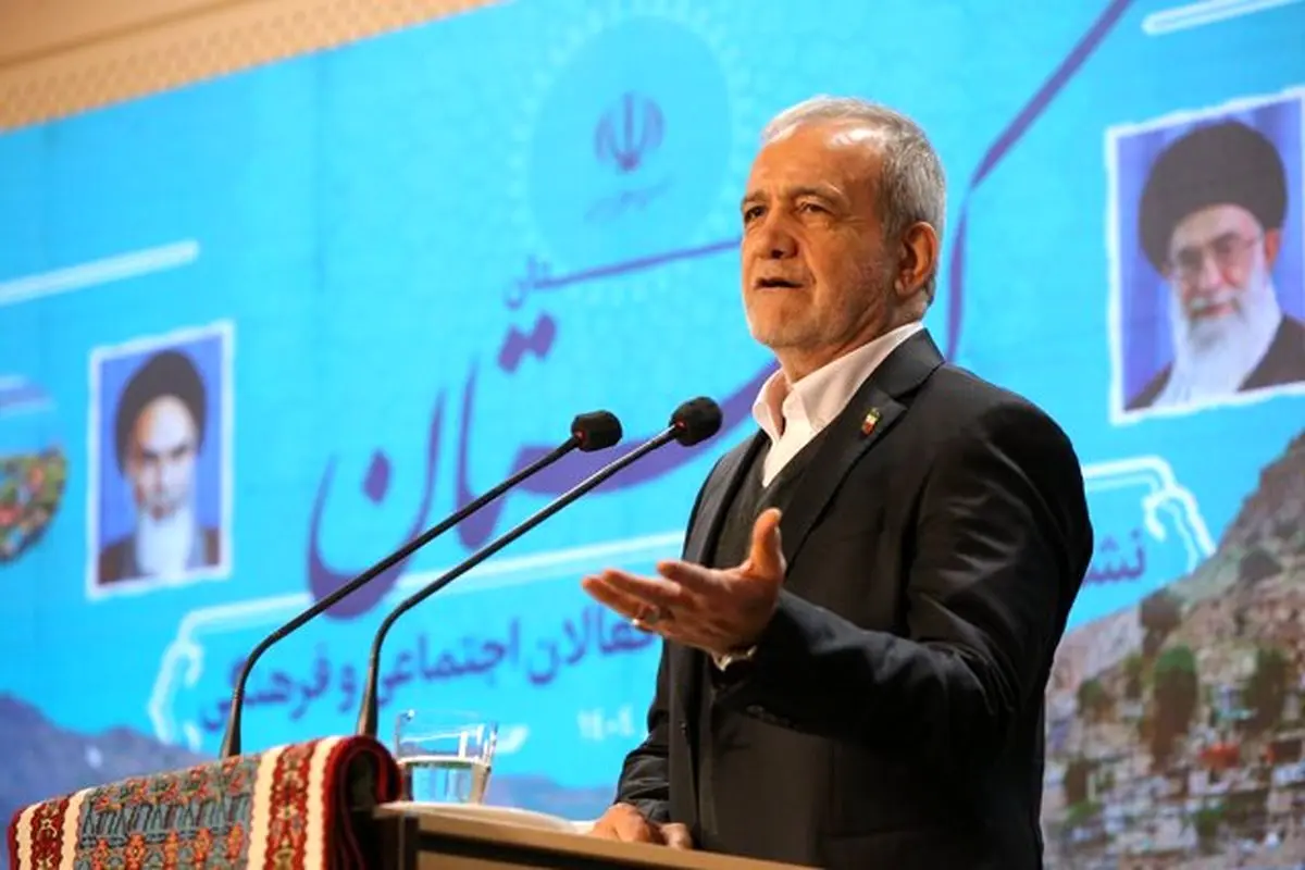 
تشریح اقدامات دولت در سفر به کردستان از سوی رئیس جمهور
