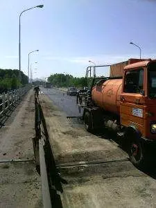 
محدودیت ترافیکی در پل بزرگ آستانه اشرفیه

