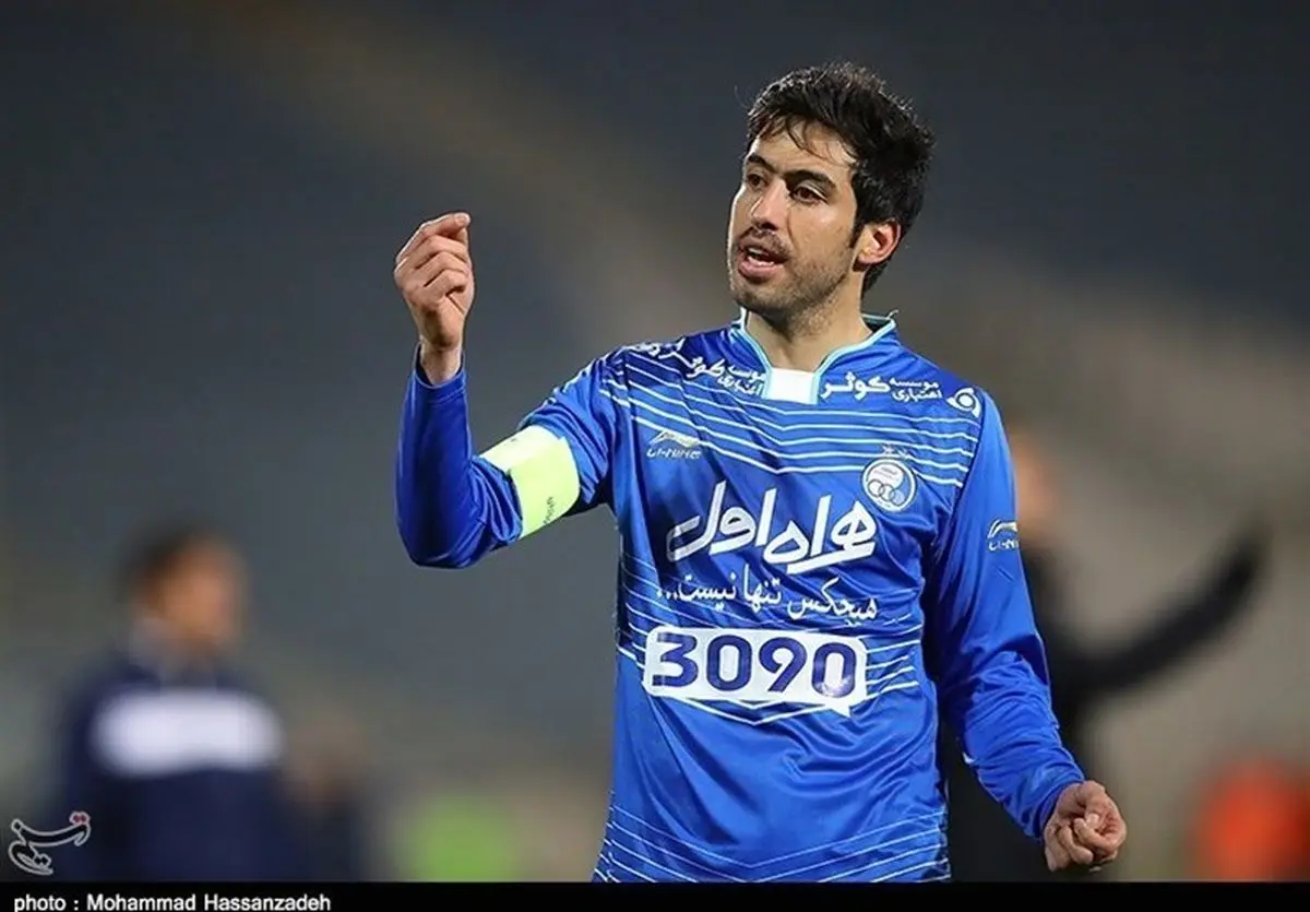 حیدری: پیراهن استقلال را بالا نگه دارید