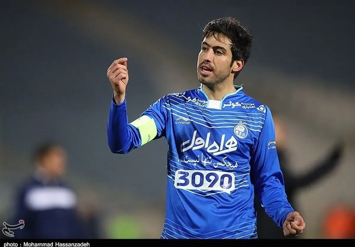 حیدری: پیراهن استقلال را بالا نگه دارید