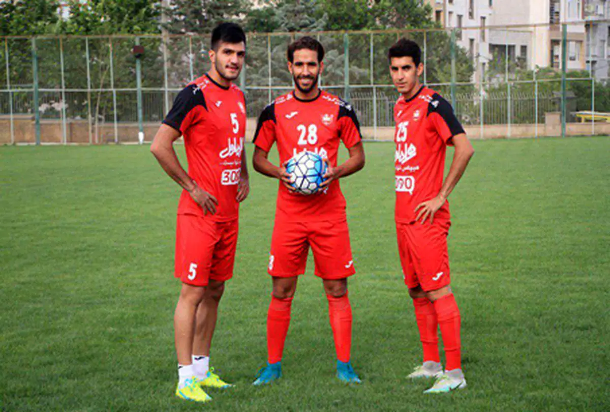 سرمربی پرسپولیس کدام بازیکنان را نمی خواهد؟