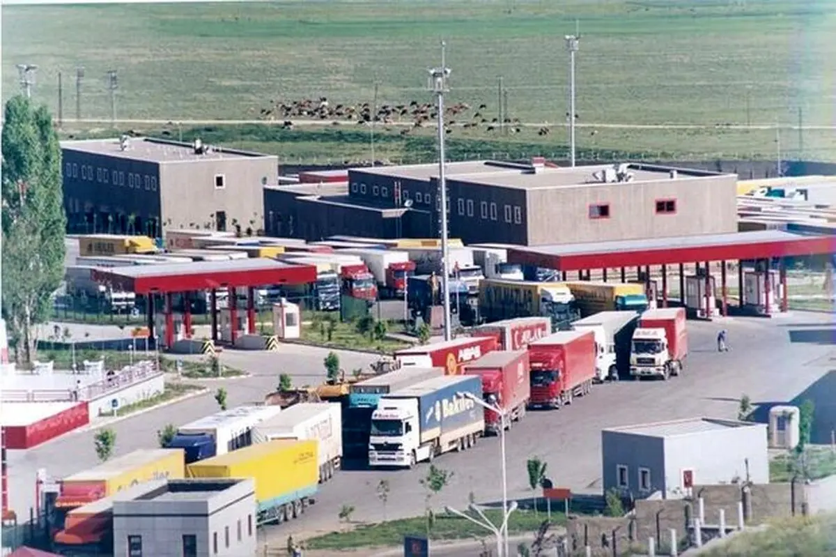 مرز افغانستان با ایران در ولایت هرات بازگشایی شده است