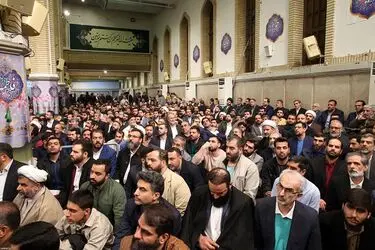 دیدار مداحان و شاعران اهل بیت‌(ع) با مقام معظم رهبری/گزارش تصویری