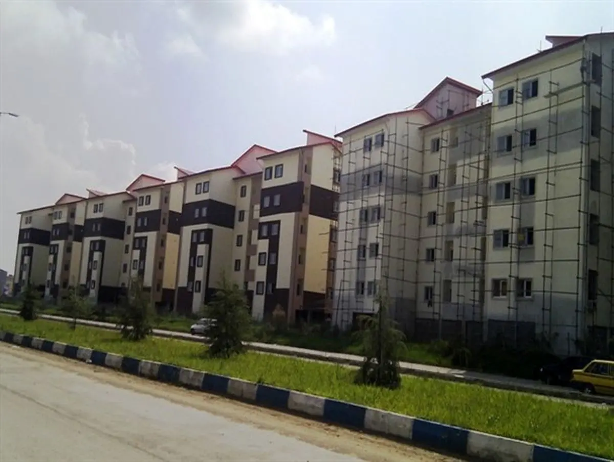 عدم تحویل واحدهای مسکن مهر رشت توسط پیمانکاران و سرگردانی مردم