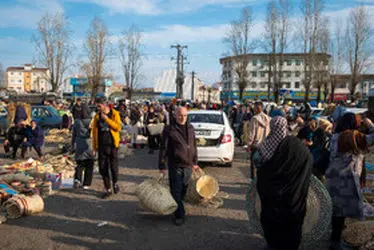 شنبه بازار صنایع‌دستی خمام