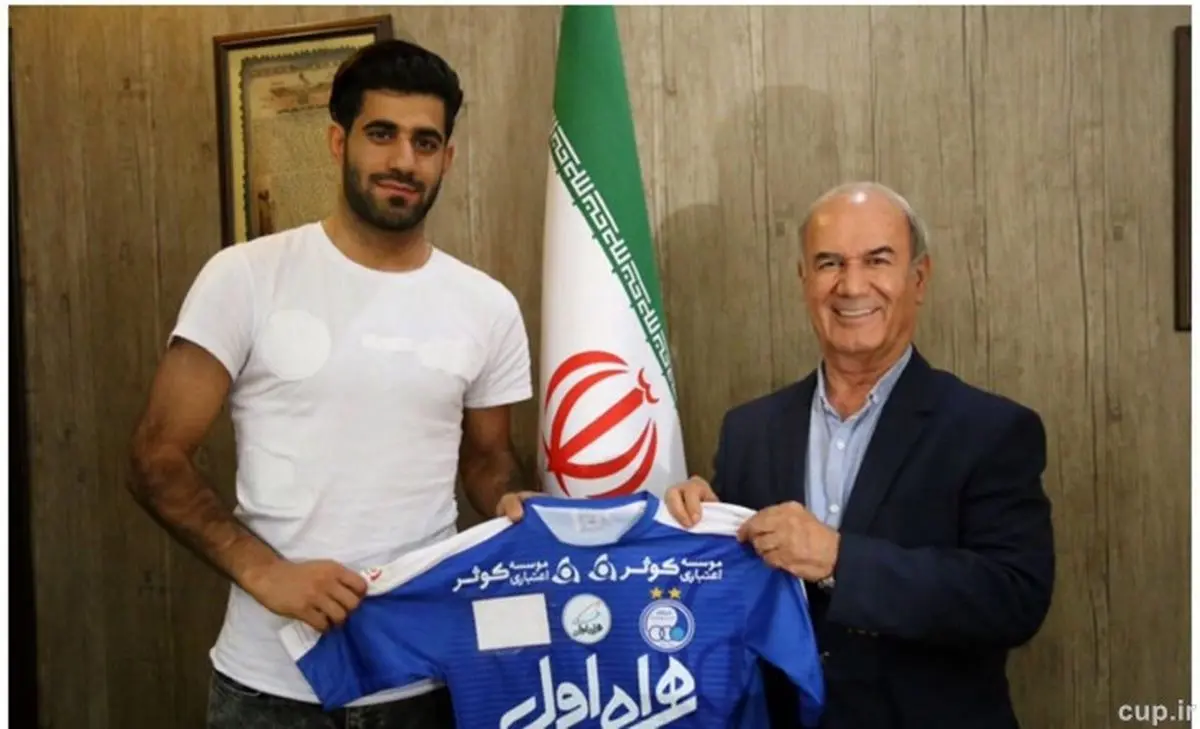 شکایت پرسپولیس از مدافع جدید استقلال