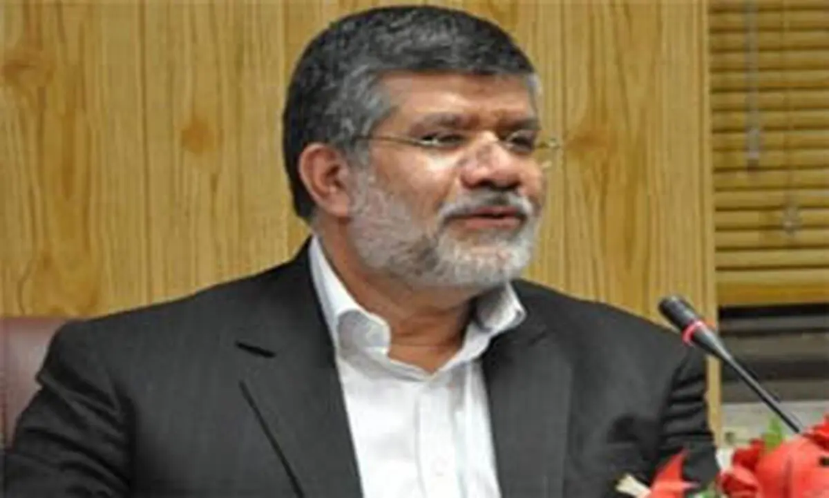 خسروتاج: شناسایی دلالان مواد پتروشیمی کلید خورد