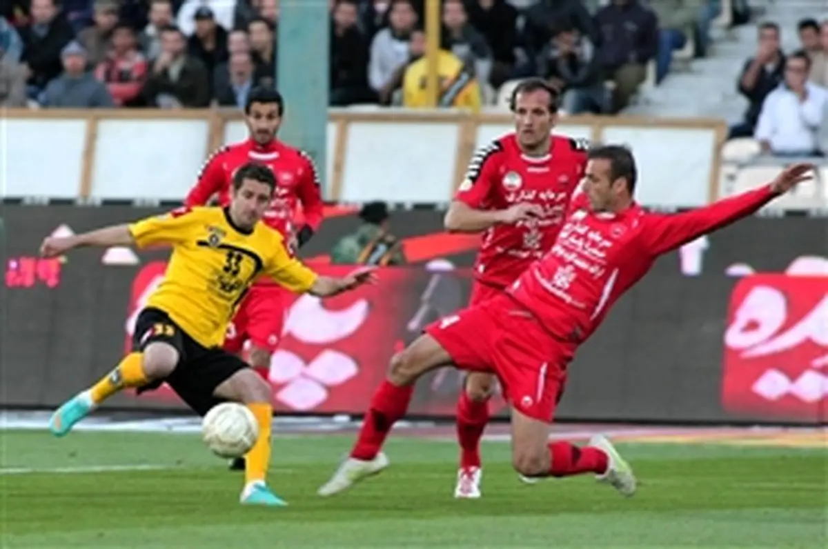 انقلاب در خط دفاع پرسپولیس