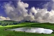 تصویری زیبا از دریاچه معروف