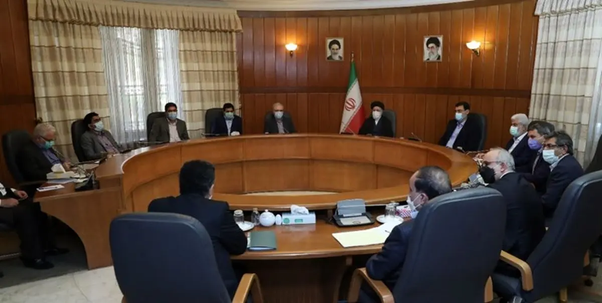 نشست مسئولان و کارشناسان حوزه واکسن کرونا با آیتالله رئیسی