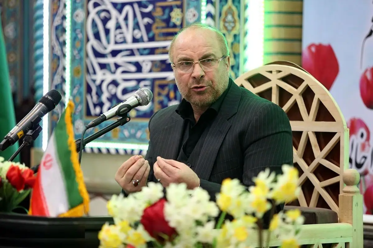برخی می خواهند به قیمت پذیرش ذلت کشور در قدرت بمانند/ دیگر زمان آزمون و خطا نیست