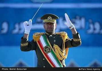 رژه روز ارتش