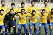 مدافع نفت آبادان رباط صلیبی پاره کرد