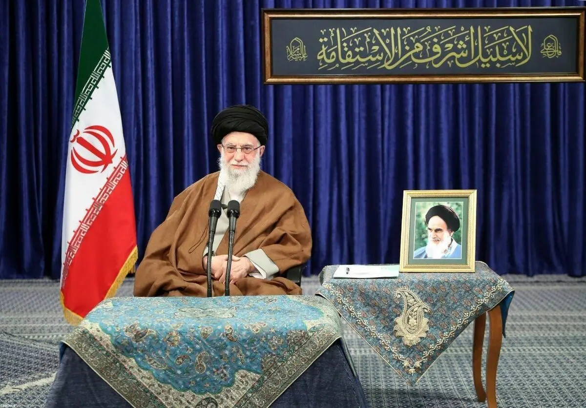 «مواعظ رمضانی» رهبر انقلاب/ «گره‌گشای مشکلات»