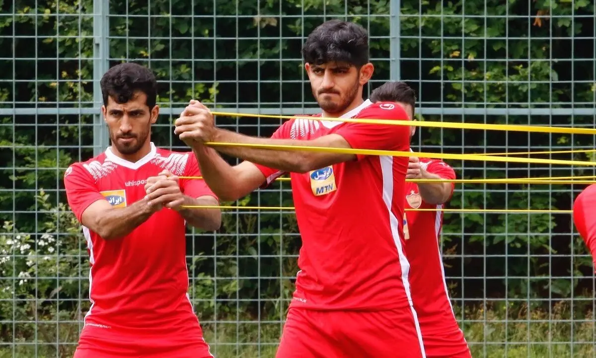 شماره ۹ پرسپولیس ماندنی شد؟
