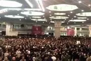 حضور هزاران نفر از مردم تهران در مصلی امام خمینی (ره)