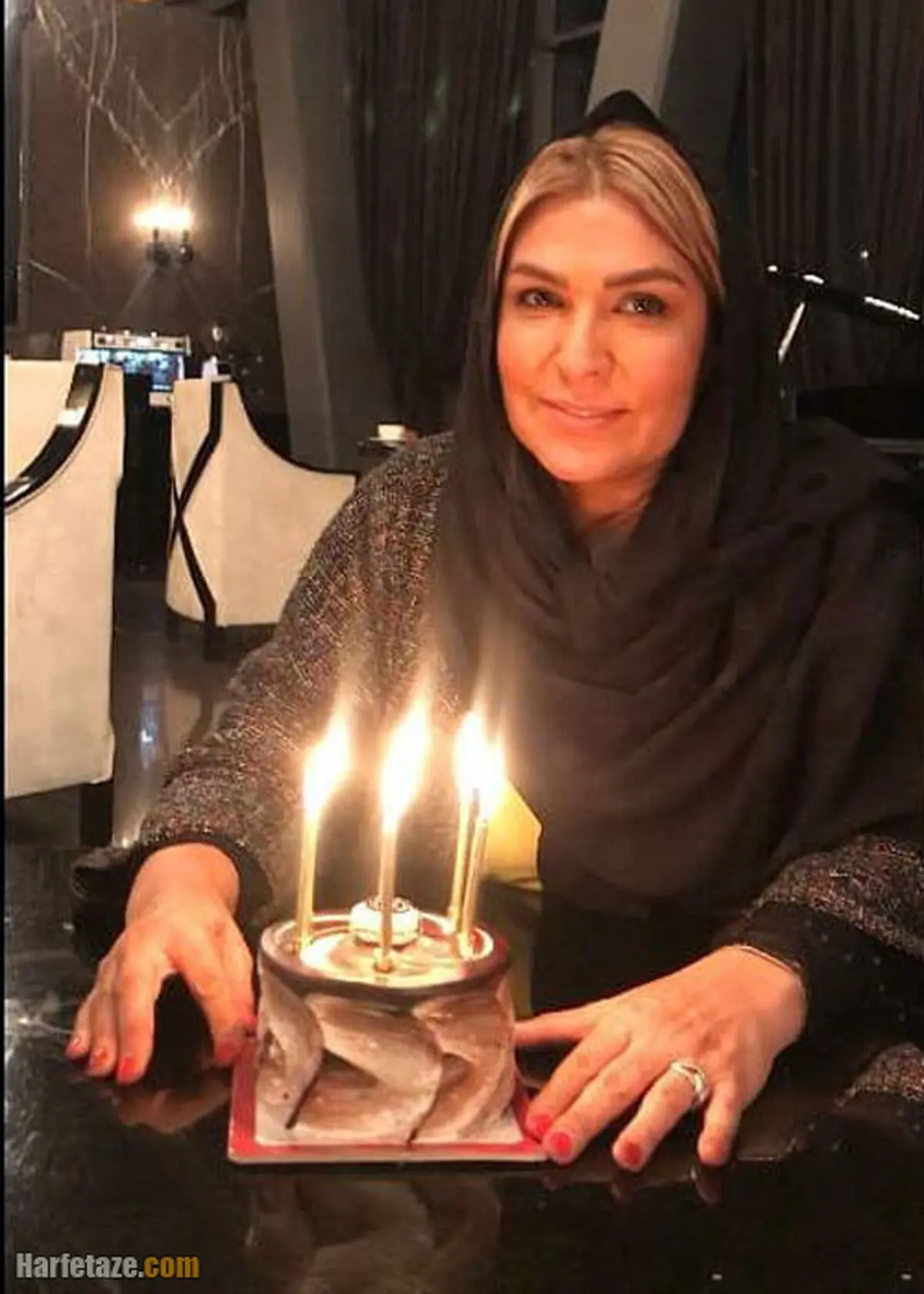 عکسی از همسر و دختر عابدزاده که امروز بازداشت شدند