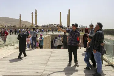 Mo1lvR3pJqe1