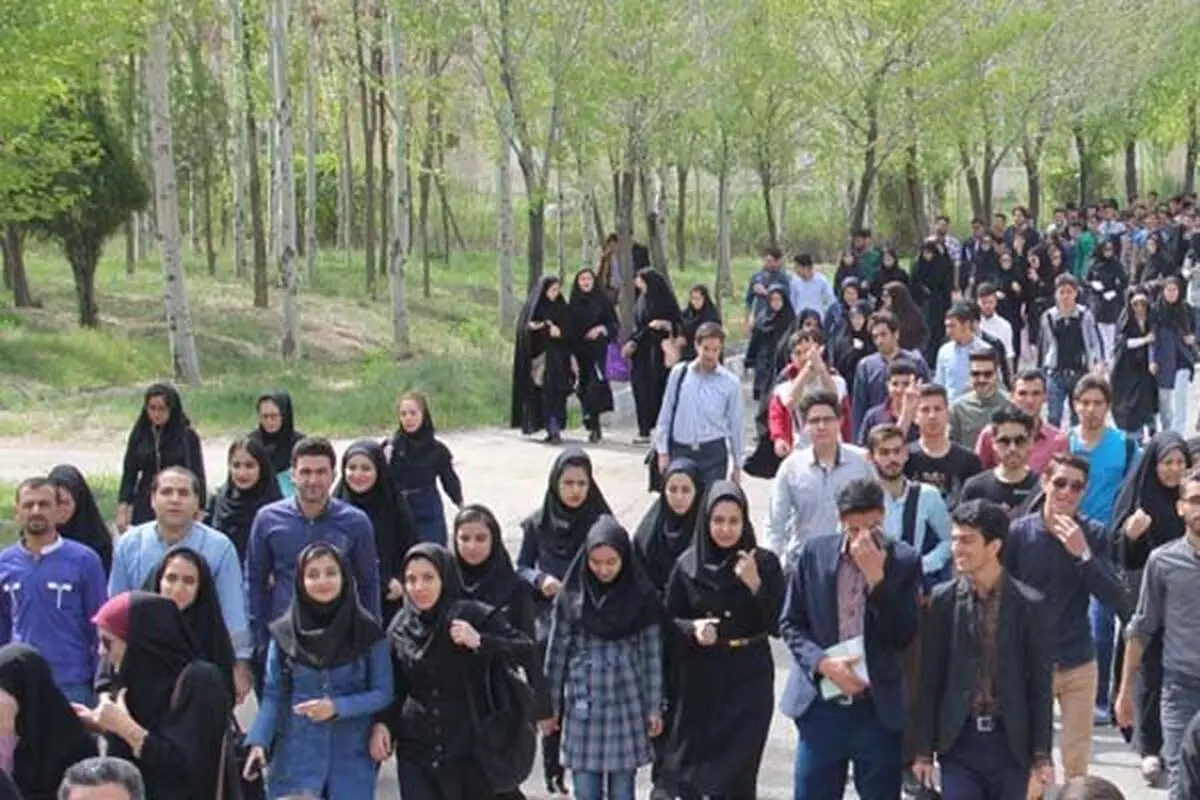 سهم هر بخش اقتصادی از جذب فارغ‌التحصیلان چقدر است؟