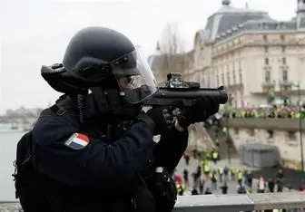 برخورد خشن پلیس فرانسه با معترضان