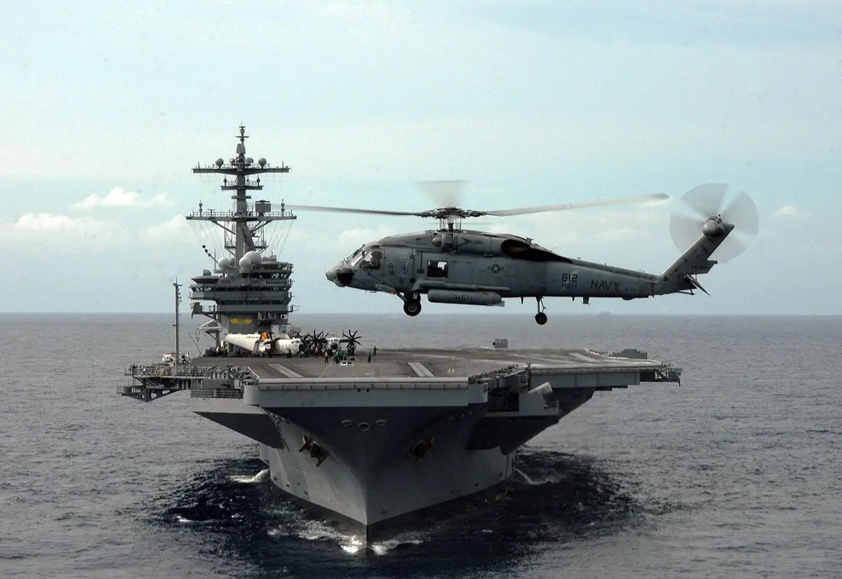 اعلام جزئیات جدید از حضور ناوگان جنگی آمریکا در خاورمیانه
