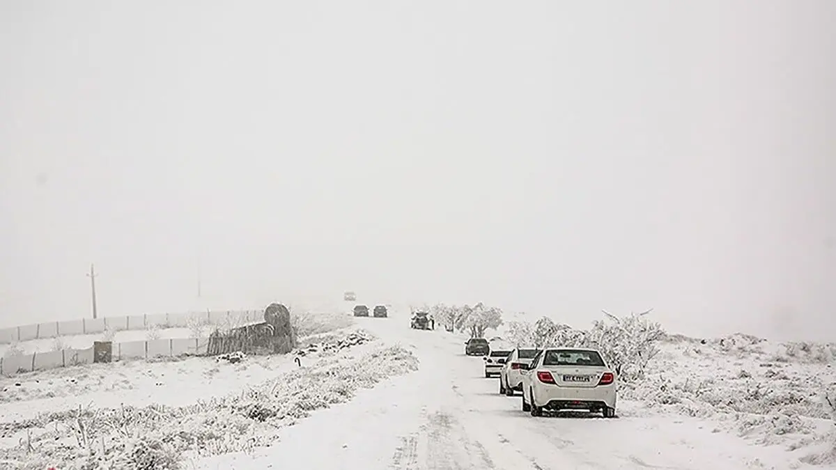 
برف مهمان شب یلدای ایران