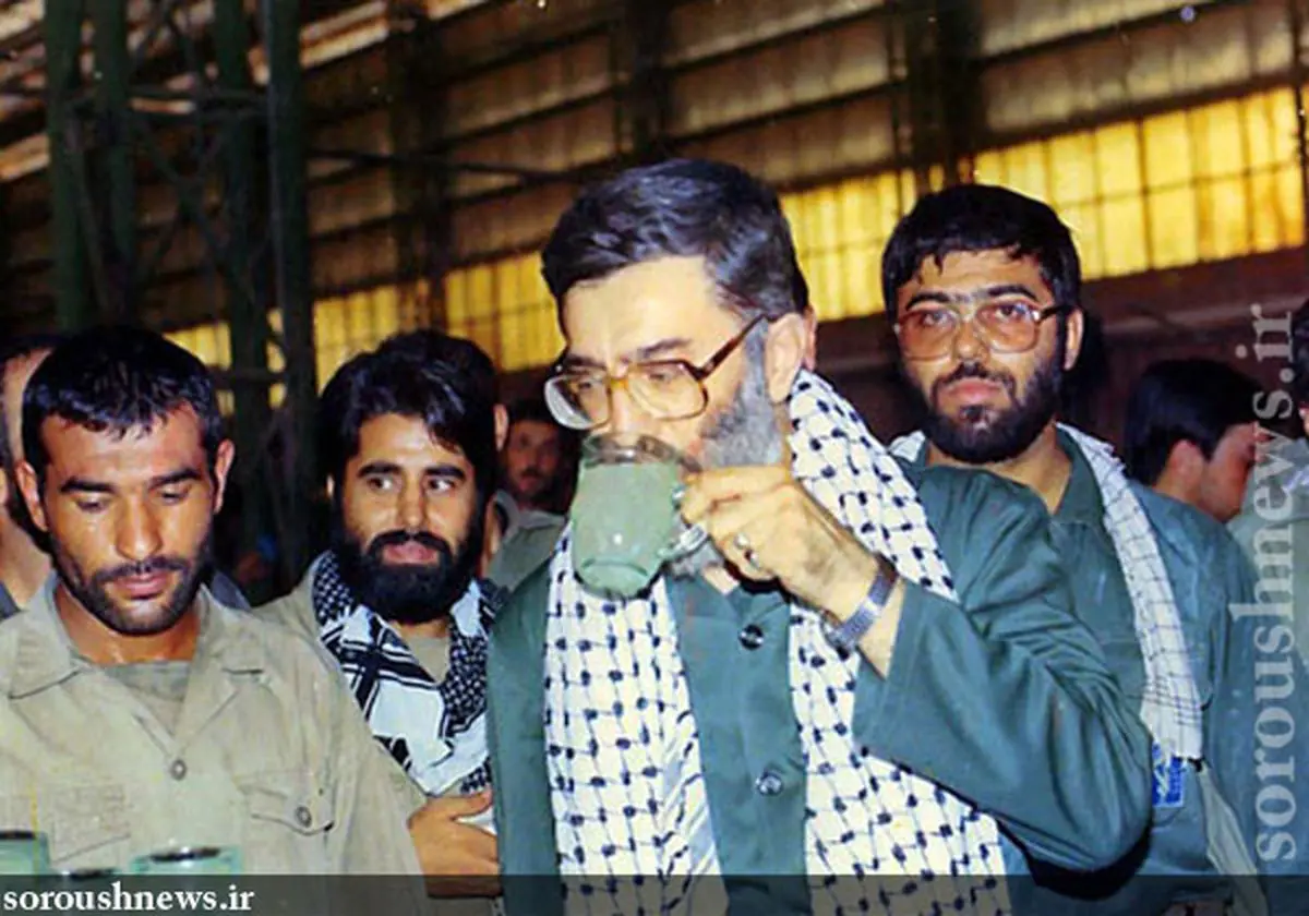 عکس منتشر نشده از مقام معظم رهبری