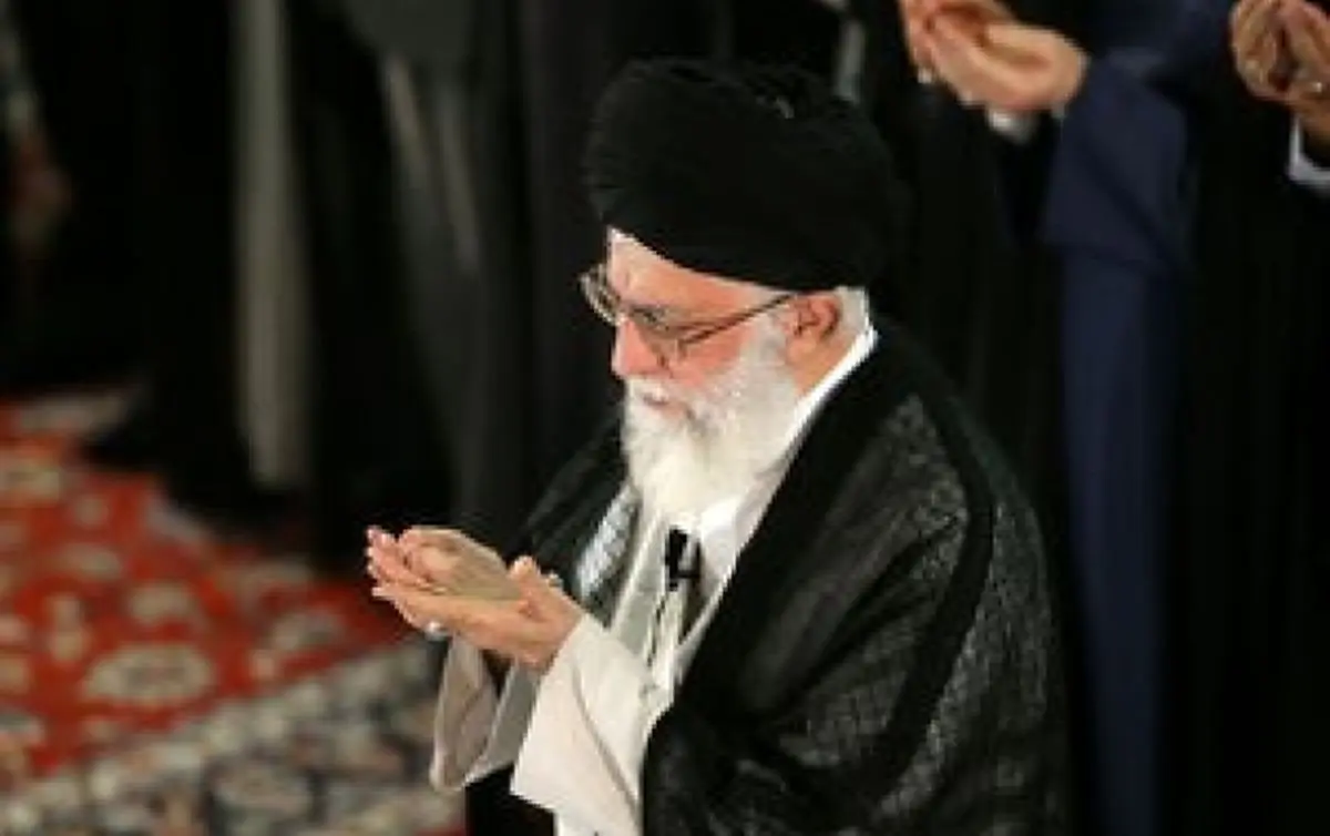 رهبر انقلاب چه زمانی نماز صبح را می‌خوانند؟