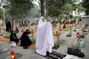 حال و هوایی بهشت زهرا در پنج شنبه آخر سال/گزارش تصویری