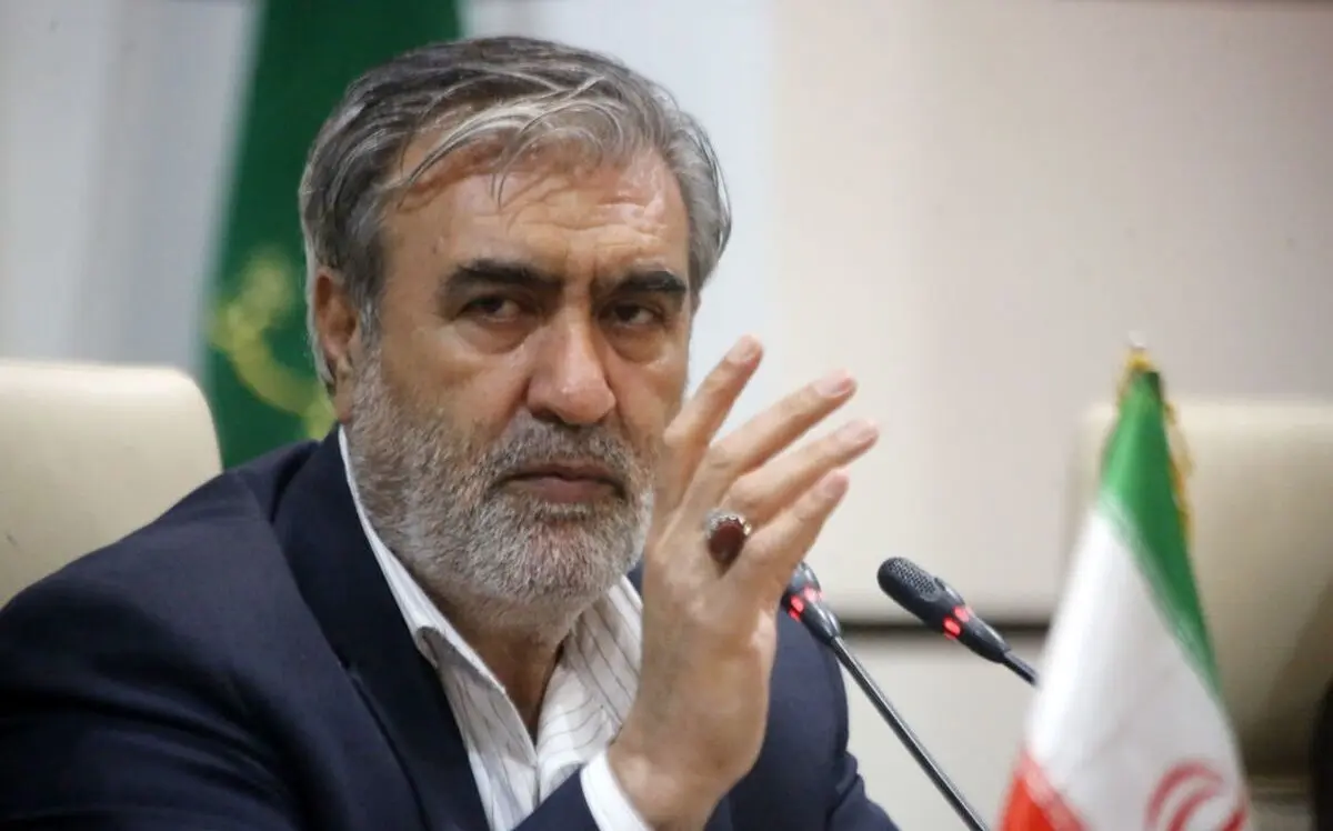 
یکی از گزینه‌های ایران خروج از ان پی تی است
