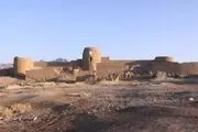 قلعه تاریخی آران و بیدگل در سراشیبی نابودی است