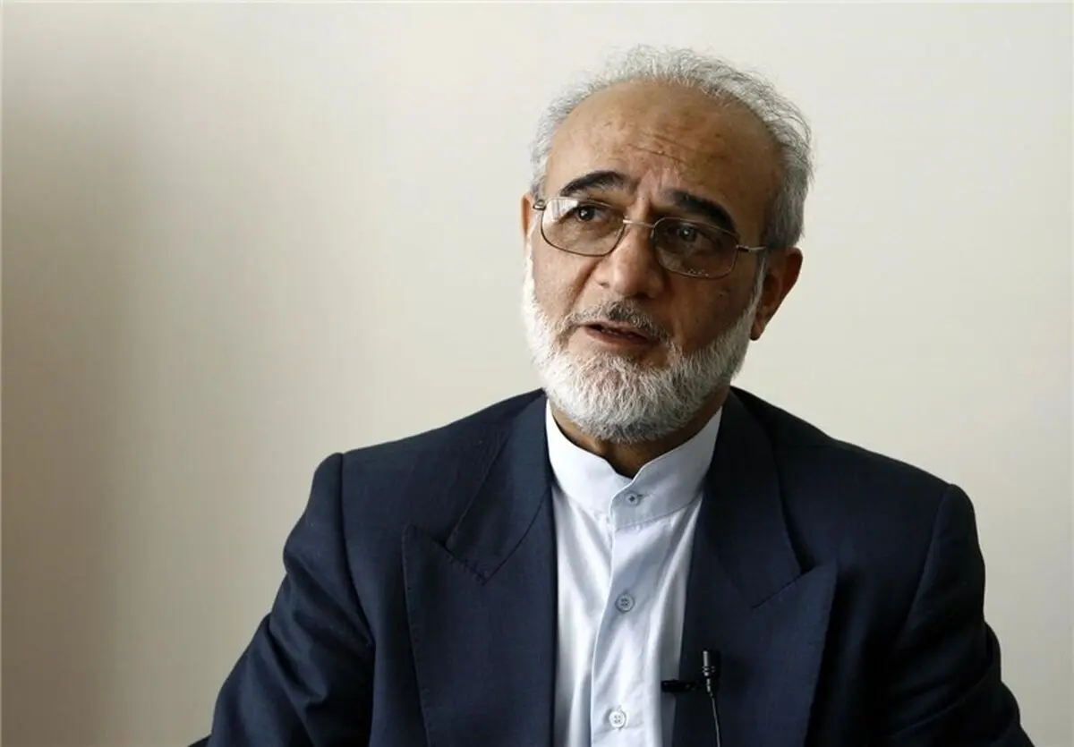 ایروانی: مردم علیرغم مشکلات معیشتی، همیشه پای آرمان‌های انقلاب ایستاده‌اند