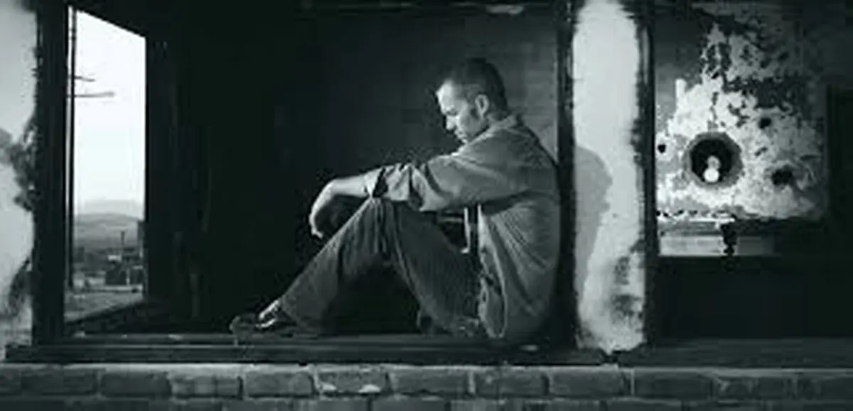 ۵ نشانه غیرمنتظره افسردگی و راهکارهایی برای کمک
