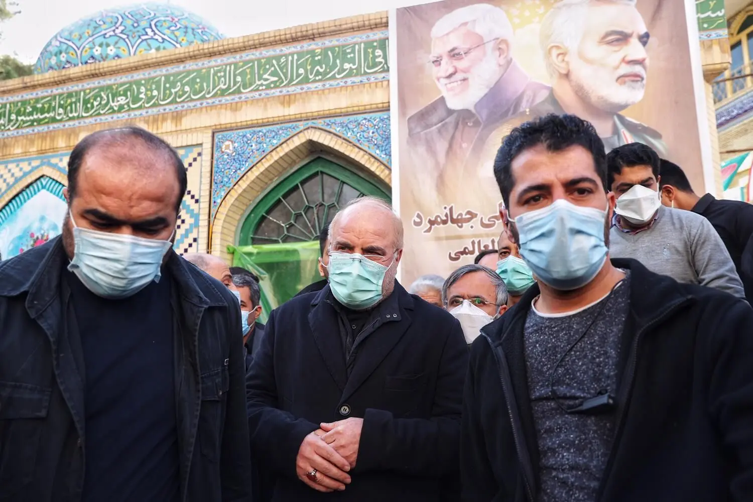 ادای احترام رئیس مجلس به مقام شامخ شهید سپهبد حاج قاسم سلیمانی/گزارش تصویری