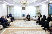 حضور پزشکیان در منزل ساده شهید رئیسی +تصاویر