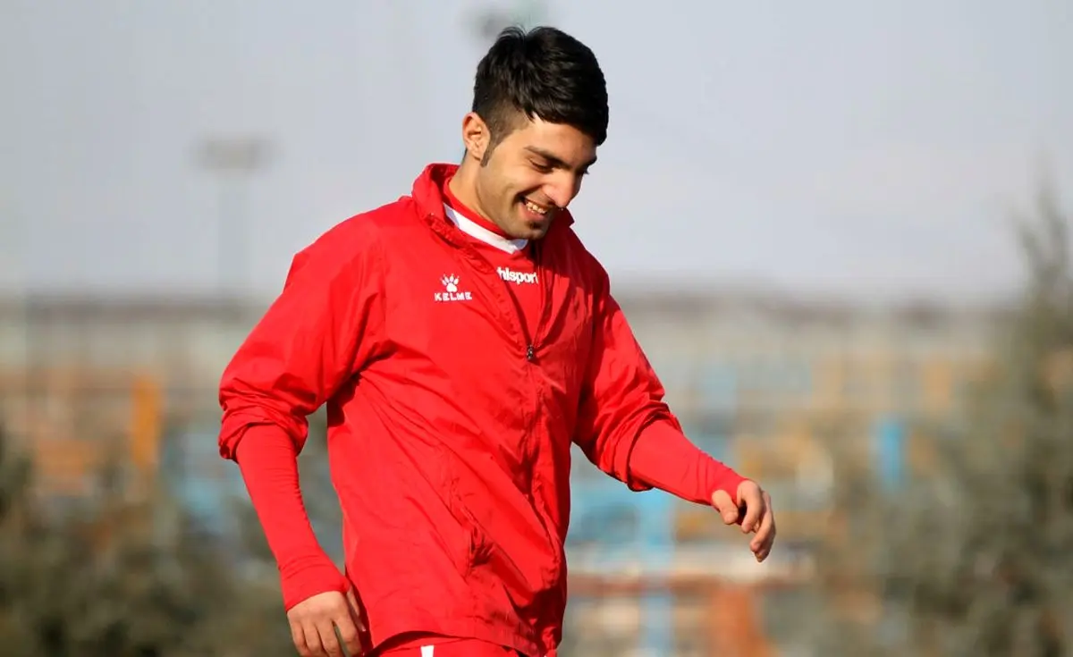 دست رد گسترش فولاد به سینه هافبک پرسپولیس