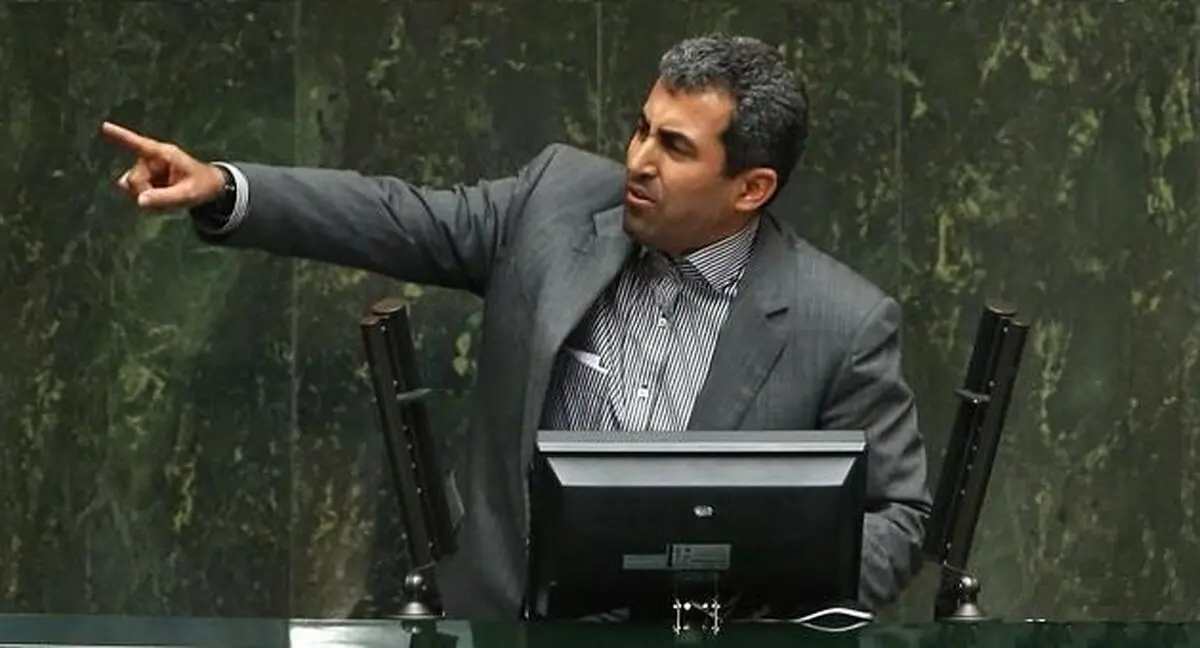 پورابراهیمی: اردکانیان سوءمدیریت خود را پشت تولید رمزارزها پنهان کرده است