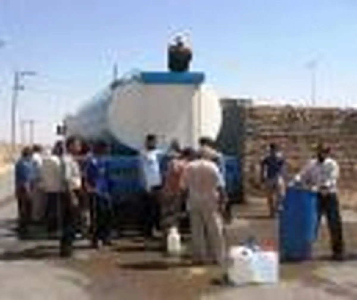 آب شرب 11 روستای کاشان با تانکر تامین می شود