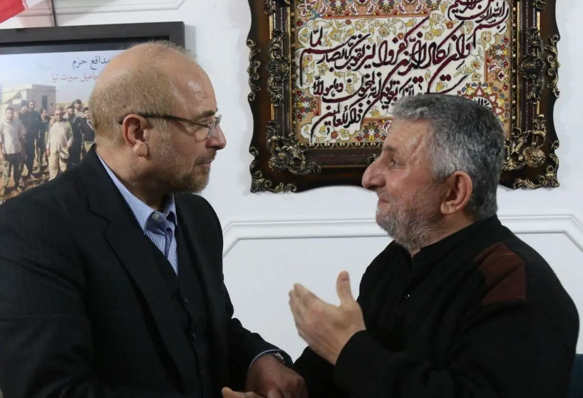 انقلاب اسلامی دستاورد‌های خود را مدیون جان‌نثاری شهدا و خانواده‌های آنان است