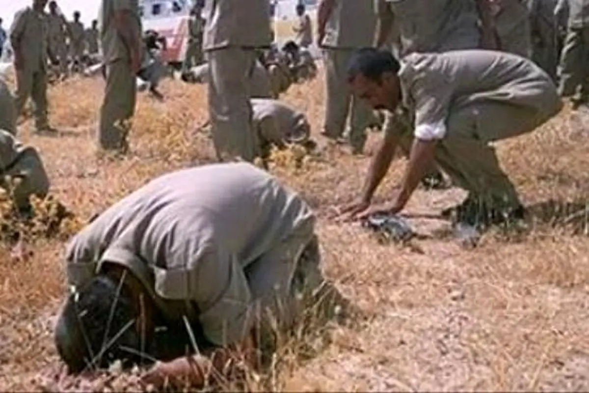 "کمپ شماره 12" روی آنتن رادیو نمایش