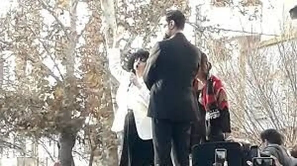 پهلویست‌ها و رجویست‌ها در تجمع ۲۰۰‌ نفرۀ مشهد به جان هم افتادند