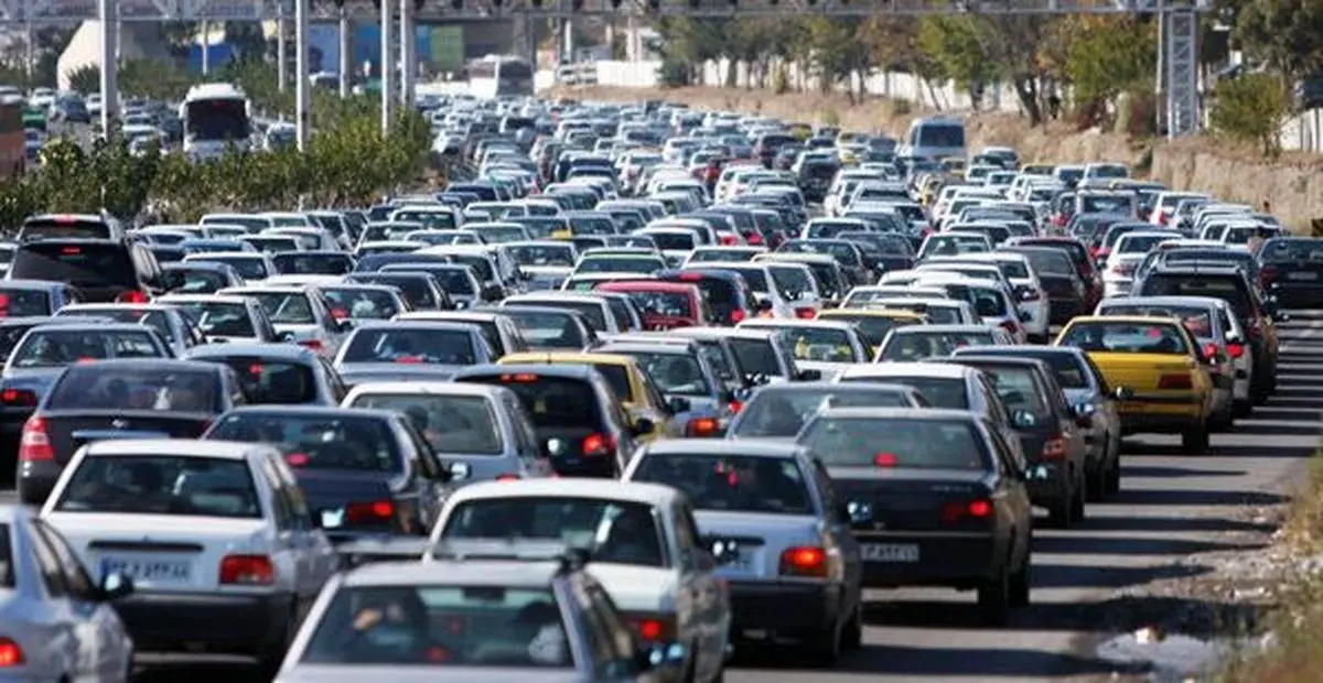 آخرین وضعیت ترافیکی جادههای کشور 31 مرداد/ ترافیک سنگین در آزادراه قزوین - کرج