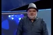 اکبر عبدی با خانواده‌اش به تلویزیون می‌رود