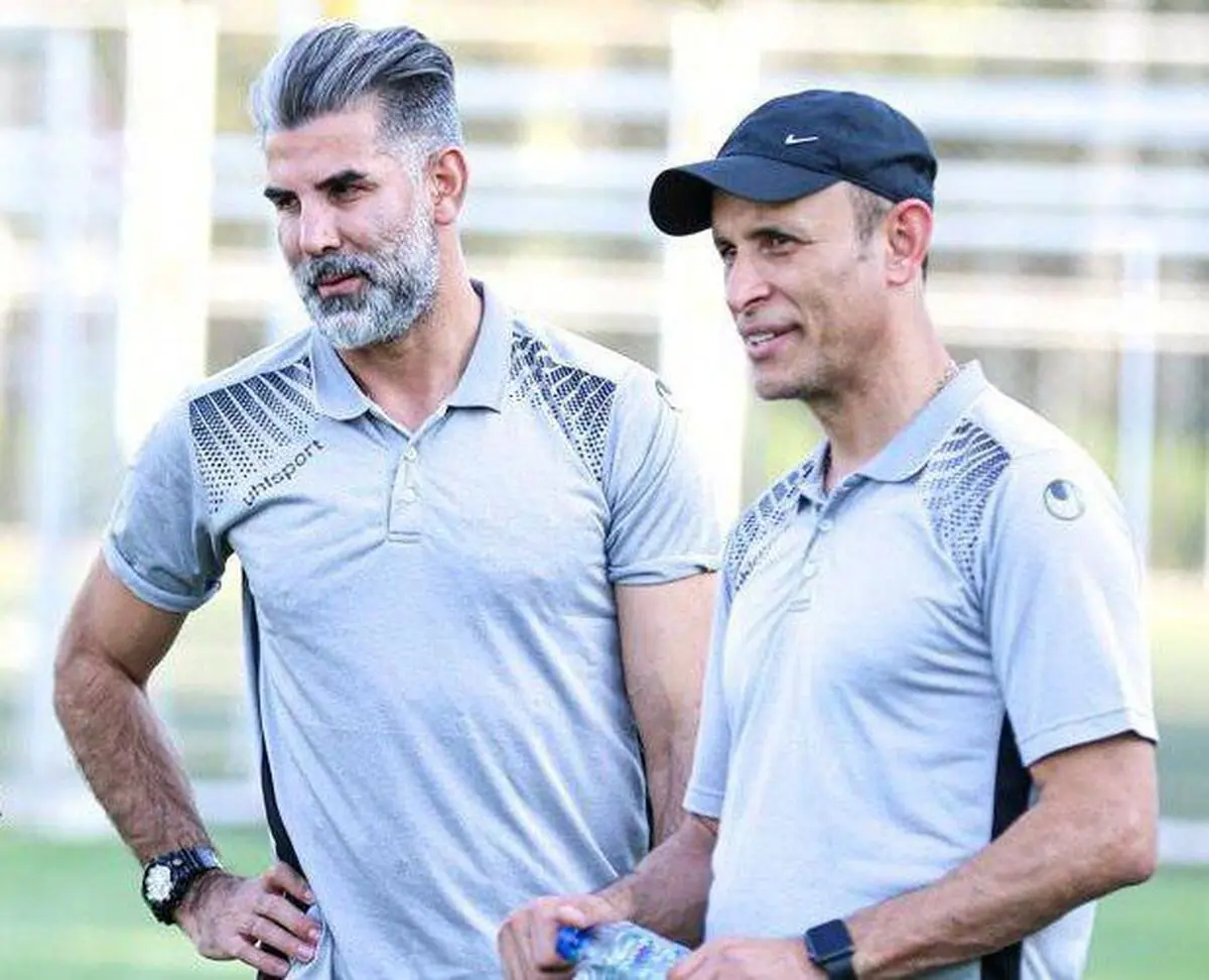 نیمکت پرسپولیس در مقابل استقلال در دربی