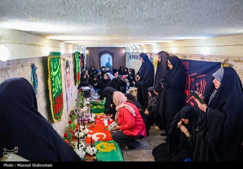 شب قدر در کهف الشهدا/ گزارش تصویری